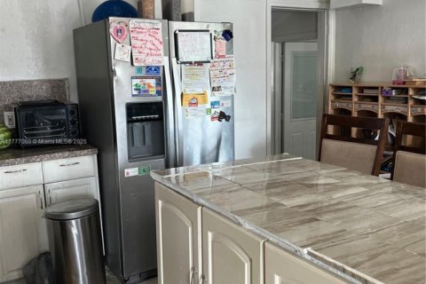 Casa en venta en Hollywood, Florida, 3 dormitorios, 81.75 m2 № 1700888 - foto 7