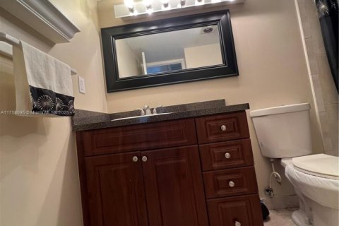 Condo in Lake Worth, Florida, 1 bedroom  № 1868199 - photo 1