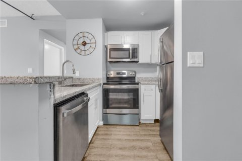 Copropriété à vendre à Miami, Floride: 1 chambre, 59.46 m2 № 2052335 - photo 30