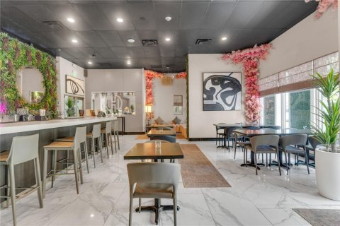 Copropriété à vendre à Miami, Floride: 1 chambre, 59.46 m2 № 2052335 - photo 20