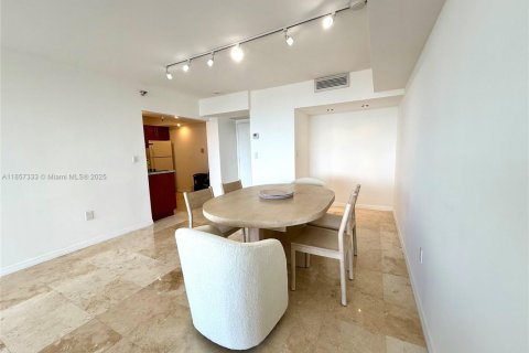 Condo in Aventura, Florida, 2 bedrooms № 1882200 - photo 20