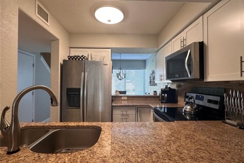 Townhouse in Bradenton, Florida 2 bedrooms, 99.41 sq.m. № 1734015 - photo 10