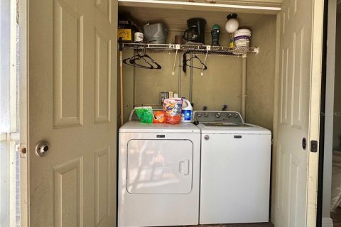 Townhouse in Bradenton, Florida 2 bedrooms, 99.41 sq.m. № 1734015 - photo 22