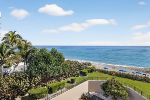 Condo in Riviera Beach, Florida, 2 bedrooms № 2187209