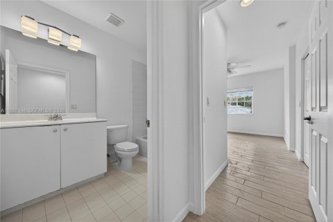 Снять в аренду таунхаус в Дейви, Флорида 3 спальни, 170.66м2, № 2004800 - фото 20