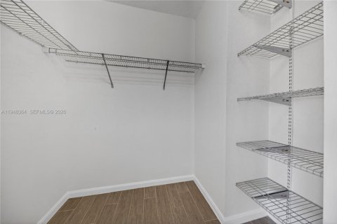 Снять в аренду таунхаус в Дейви, Флорида 3 спальни, 170.66м2, № 2004800 - фото 25