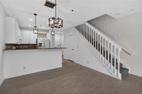 Снять в аренду таунхаус в Дейви, Флорида 3 спальни, 170.66м2, № 2004800 - фото 9