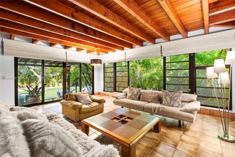 Villa ou maison à louer à Miami Beach, Floride: 3 chambres, 230.4 m2 № 1945969 - photo 6