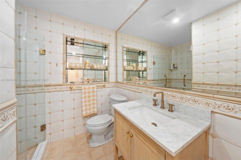 Villa ou maison à louer à Miami Beach, Floride: 3 chambres, 230.4 m2 № 1945969 - photo 17