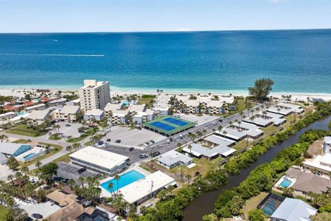 Condo in Venice, Florida, 1 bedroom  № 2131990 - photo 19