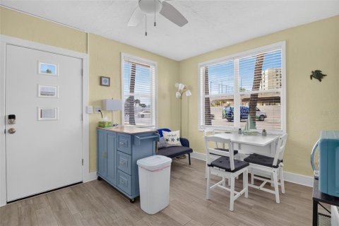 Condo in Venice, Florida, 1 bedroom  № 2131990 - photo 7