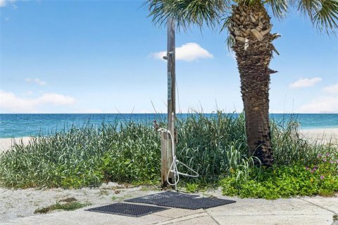 Condo in Venice, Florida, 1 bedroom  № 2131990 - photo 28