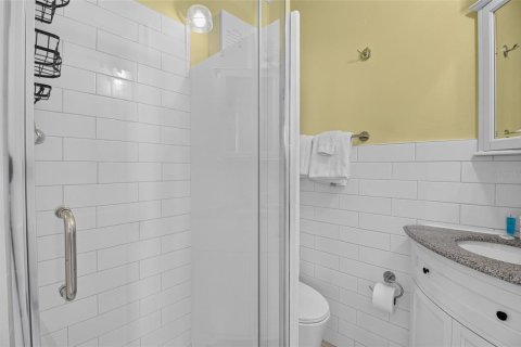 Condo in Venice, Florida, 1 bedroom  № 2131990 - photo 14