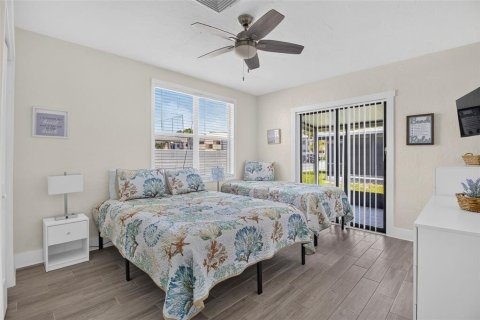 Condo in Venice, Florida, 1 bedroom  № 2131990 - photo 9