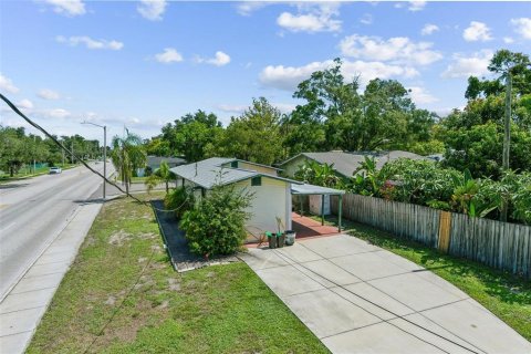 House in Saint Petersburg, Florida 2 bedrooms, 78.32 sq.m. № 2258622 - photo 25