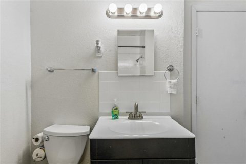 House in Saint Petersburg, Florida 2 bedrooms, 78.32 sq.m. № 2258622 - photo 18