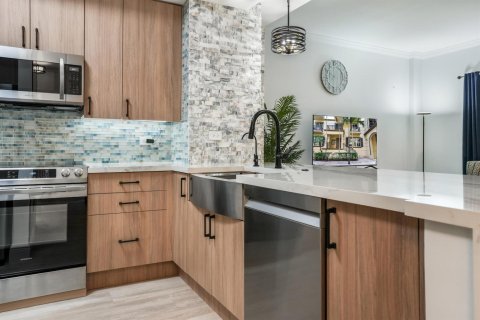 Adosado en venta en Wilton Manors, Florida, 2 dormitorios, 155.43 m2 № 2191617 - foto 7