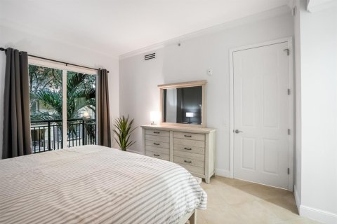 Adosado en venta en Wilton Manors, Florida, 2 dormitorios, 155.43 m2 № 2191617 - foto 19