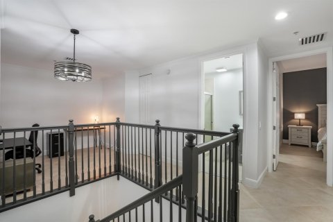 Adosado en venta en Wilton Manors, Florida, 2 dormitorios, 155.43 m2 № 2191617 - foto 15