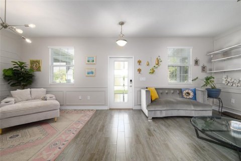 Touwnhouse à vendre à Orlando, Floride: 3 chambres, 151.99 m2 № 1835958 - photo 2
