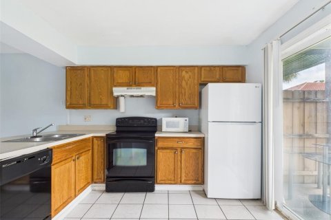 Apartamento en alquiler en Orlando, Florida, 2 dormitorios, 78.97 m2 № 1725730 - foto 17