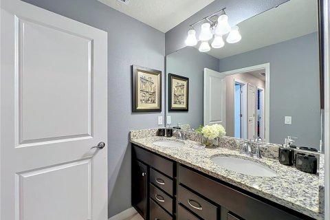 Touwnhouse à vendre à Davenport, Floride: 5 chambres, 213.02 m2 № 2093661 - photo 21