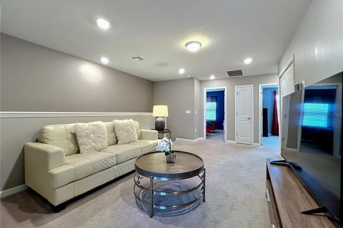 Touwnhouse à vendre à Davenport, Floride: 5 chambres, 213.02 m2 № 2093661 - photo 17