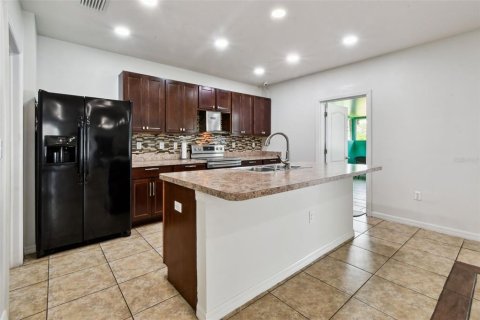 Casa en venta en Plant City, Florida, 4 dormitorios, 232.72 m2 № 1845026 - foto 12