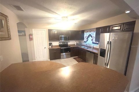 Villa ou maison à louer à Orlando, Floride: 3 chambres, 156.08 m2 № 2408305 - photo 10