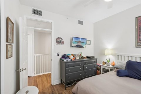 Townhouse in Ruskin, Florida 3 bedrooms, 170.38 sq.m. № 2151196 - photo 29
