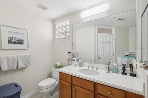 Townhouse in Ruskin, Florida 3 bedrooms, 170.38 sq.m. № 2151196 - photo 24