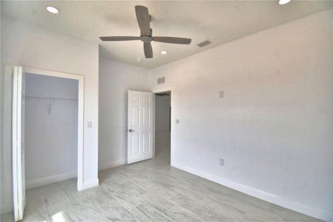 Appartement à louer à Indian lake estates, Floride: 3 chambres, 113.34 m2 № 2116079 - photo 13