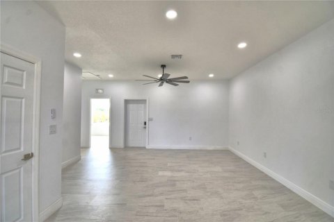 Appartement à louer à Indian lake estates, Floride: 3 chambres, 113.34 m2 № 2116079 - photo 11
