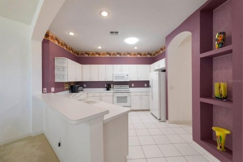 House in Wesley Chapel, Florida 3 bedrooms, 161.93 sq.m. № 1196991 - photo 13