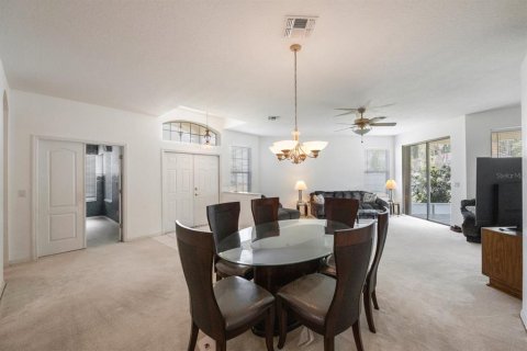 House in Wesley Chapel, Florida 3 bedrooms, 161.93 sq.m. № 1196991 - photo 7