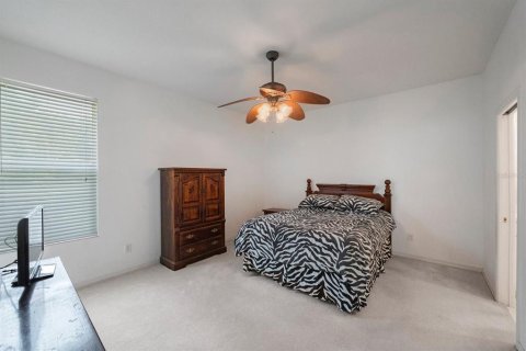 House in Wesley Chapel, Florida 3 bedrooms, 161.93 sq.m. № 1196991 - photo 18