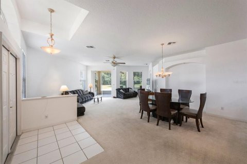 House in Wesley Chapel, Florida 3 bedrooms, 161.93 sq.m. № 1196991 - photo 5