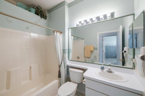 House in Wesley Chapel, Florida 3 bedrooms, 161.93 sq.m. № 1196991 - photo 25
