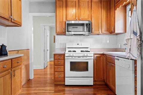 Casa en venta en Gainesville, Florida, 4 dormitorios, 112.41 m2 № 1894488 - foto 5