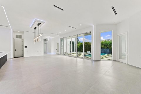 Villa ou maison à vendre à Fort Lauderdale, Floride: 3 chambres, 282.14 m2 № 2414597 - photo 11