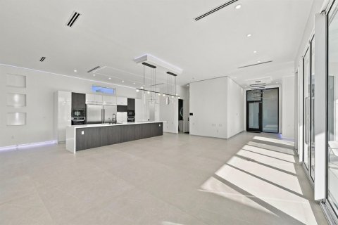 Villa ou maison à vendre à Fort Lauderdale, Floride: 3 chambres, 282.14 m2 № 2414597 - photo 12