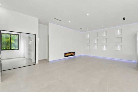 Villa ou maison à vendre à Fort Lauderdale, Floride: 3 chambres, 282.14 m2 № 2414597 - photo 13