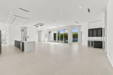 Villa ou maison à vendre à Fort Lauderdale, Floride: 3 chambres, 282.14 m2 № 2414597 - photo 8