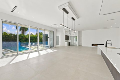 Villa ou maison à vendre à Fort Lauderdale, Floride: 3 chambres, 282.14 m2 № 2414597 - photo 19