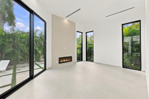 Villa ou maison à vendre à Fort Lauderdale, Floride: 3 chambres, 282.14 m2 № 2414597 - photo 28
