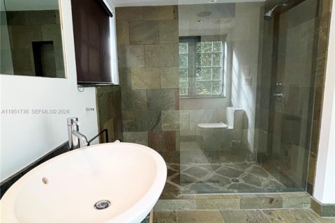 Condominio en venta en Miami Beach, Florida, 2 dormitorios, 135.27 m2 № 2029914 - foto 14