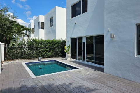 Villa ou maison à vendre à Doral, Floride: 5 chambres, 336.31 m2 № 2024436 - photo 29