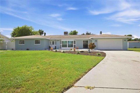 Casa en Bradenton, Florida 3 dormitorios, 167.6 m2 № 2379075