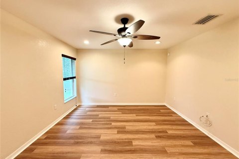 Casa en alquiler en Zephyrhills, Florida, 3 dormitorios, 138.8 m2 № 1822610 - foto 17