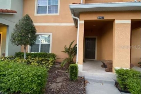 Adosado en Kissimmee, Florida 4 dormitorios, 176.7 m2 № 2104075